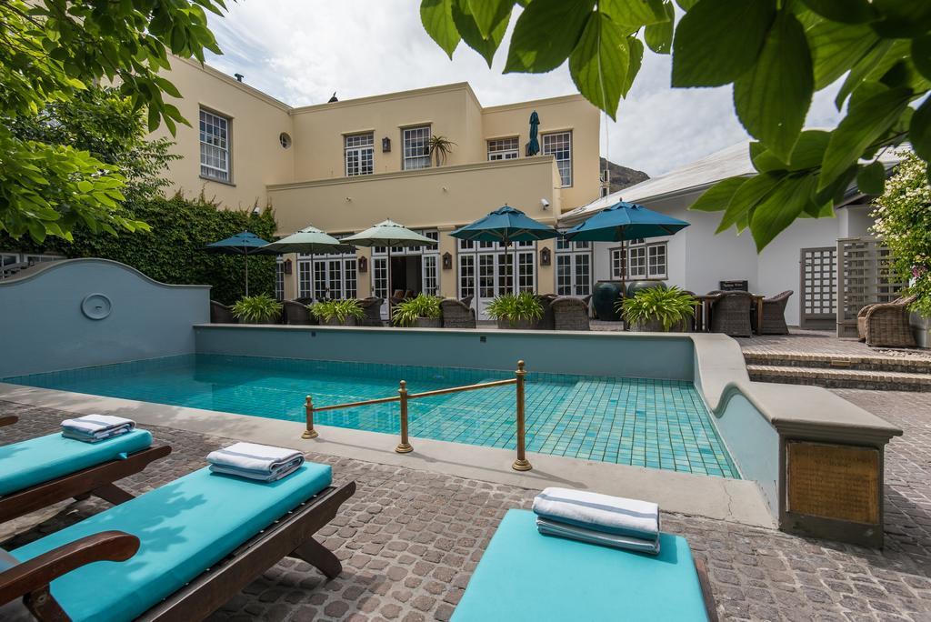 Hout Bay Manor Guest House Bagian luar foto