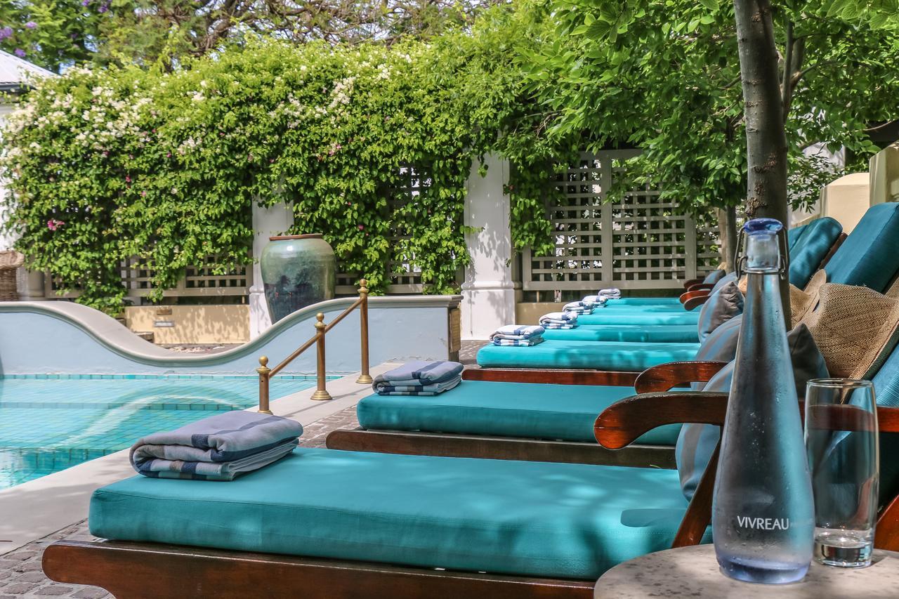 Hout Bay Manor Guest House Bagian luar foto