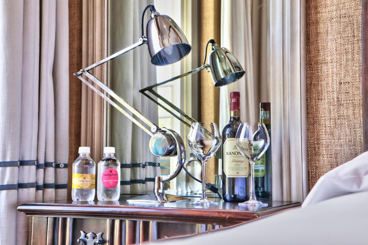 Hout Bay Manor Guest House Bagian luar foto