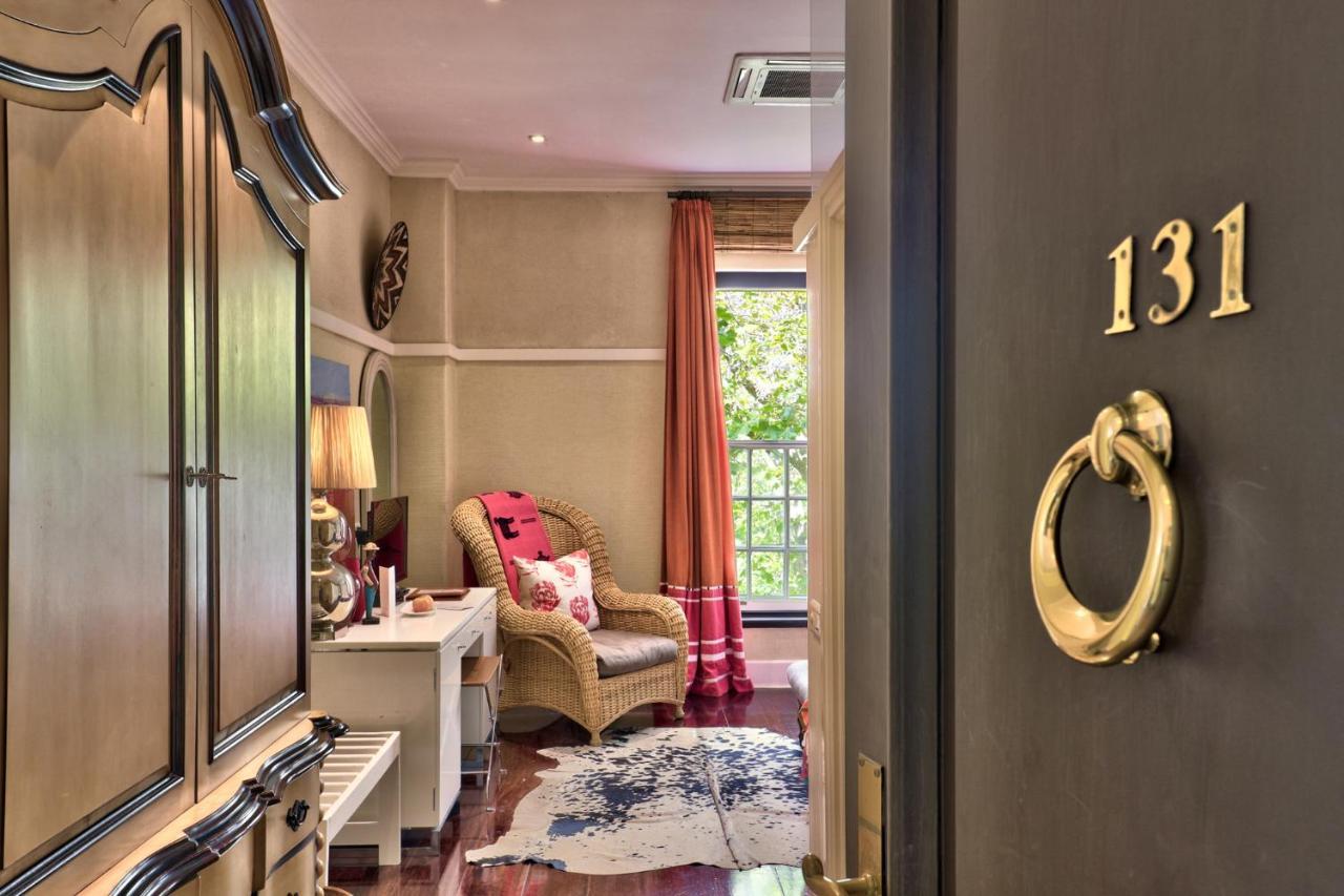 Hout Bay Manor Guest House Bagian luar foto