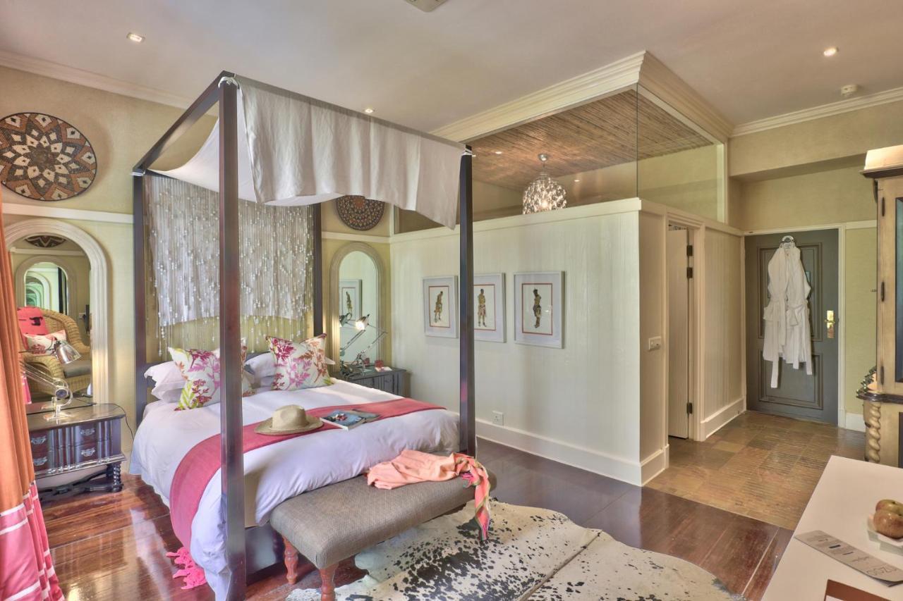Hout Bay Manor Guest House Bagian luar foto